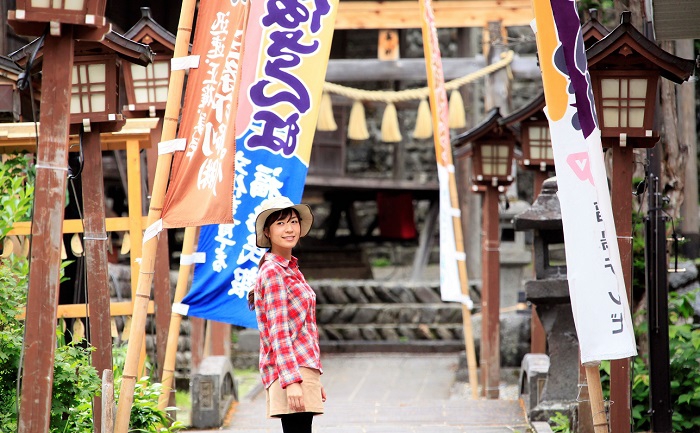 私たちが子供の頃よりも、格段に雰囲気よく整備された歌舞伎通りです。