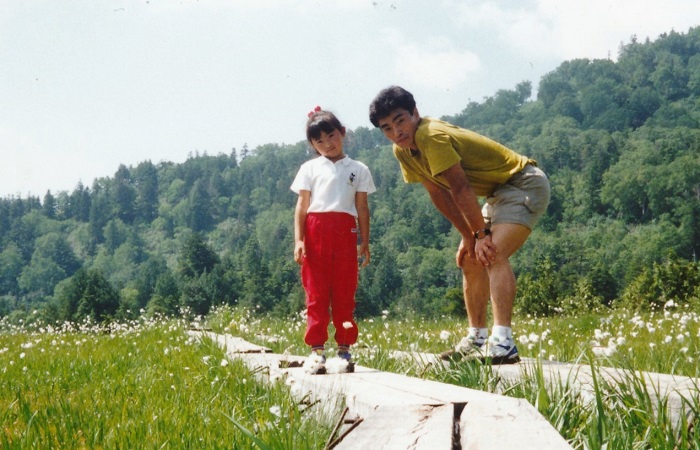 瑞、お父さん一生涯、この登山を忘れないよ。この日、朝自宅から尾瀬御池登山口まで自転車でトレーニングした後の燧ケ岳登山でしたが、燧ケ岳登山もトレーニングの一環としての登山でした。当時３１歳です（１９９２年７月２５日）。