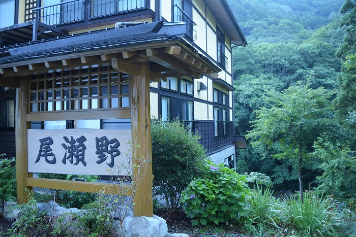 夏の祭礼の日の朝の参拝を終えて（２０２３年８月１８日・午前７時２９分）。